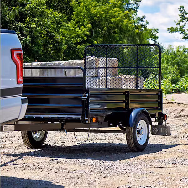 view of front and side of dkt mmt5x7-dug landscaping trailer